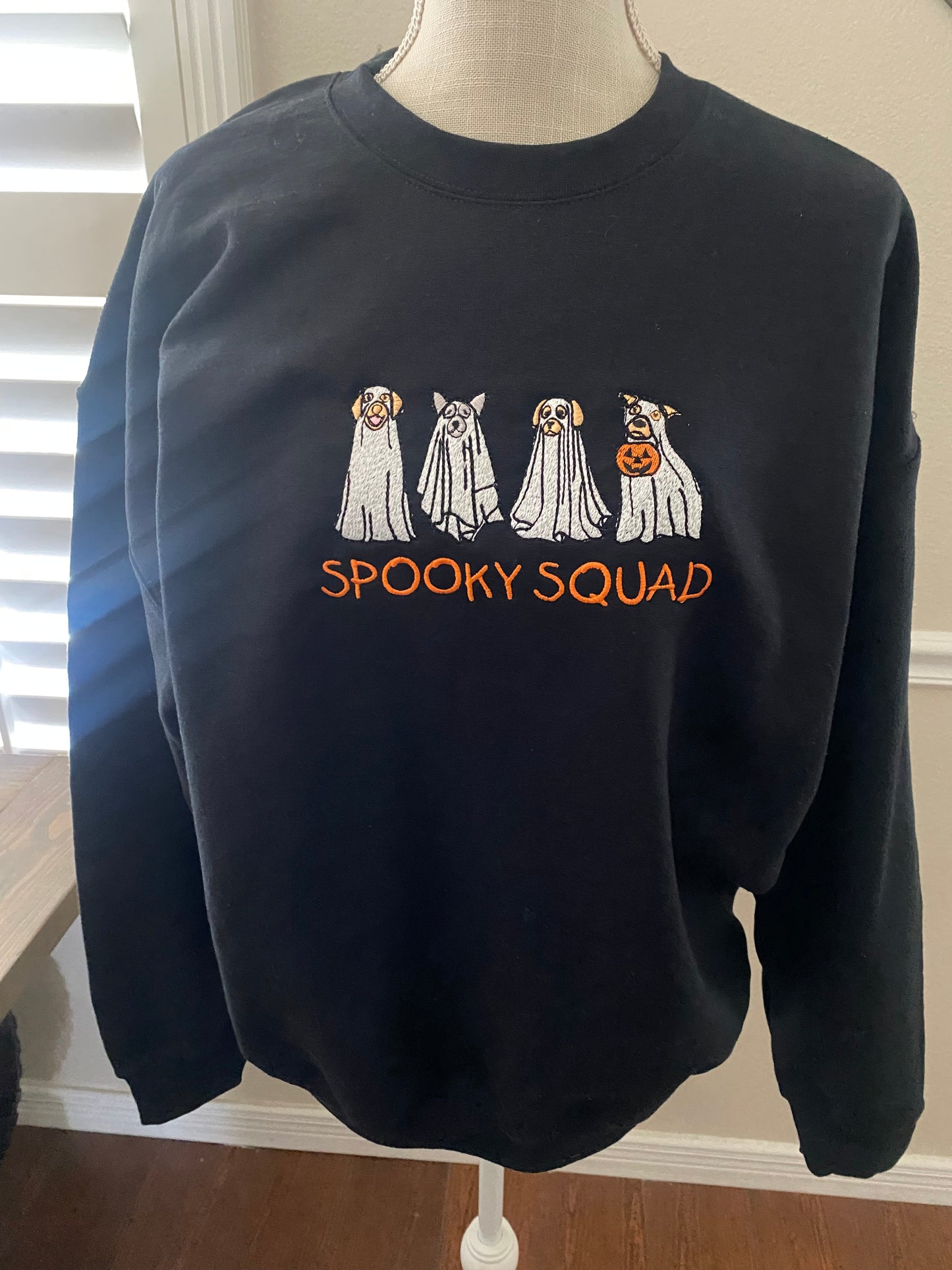 Halloween embroidered Sweatshirt