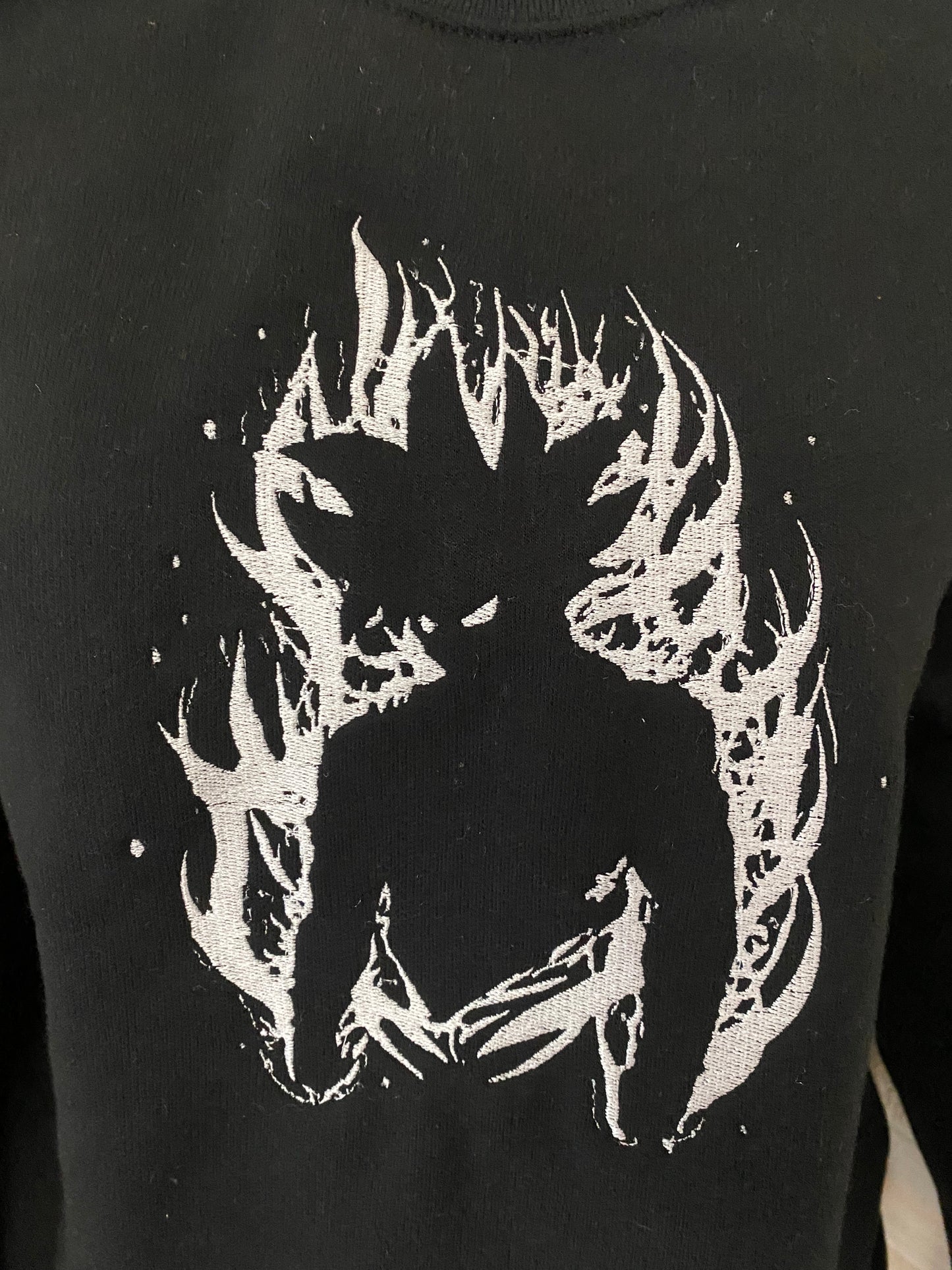 Anime embroidered Sweatshirt